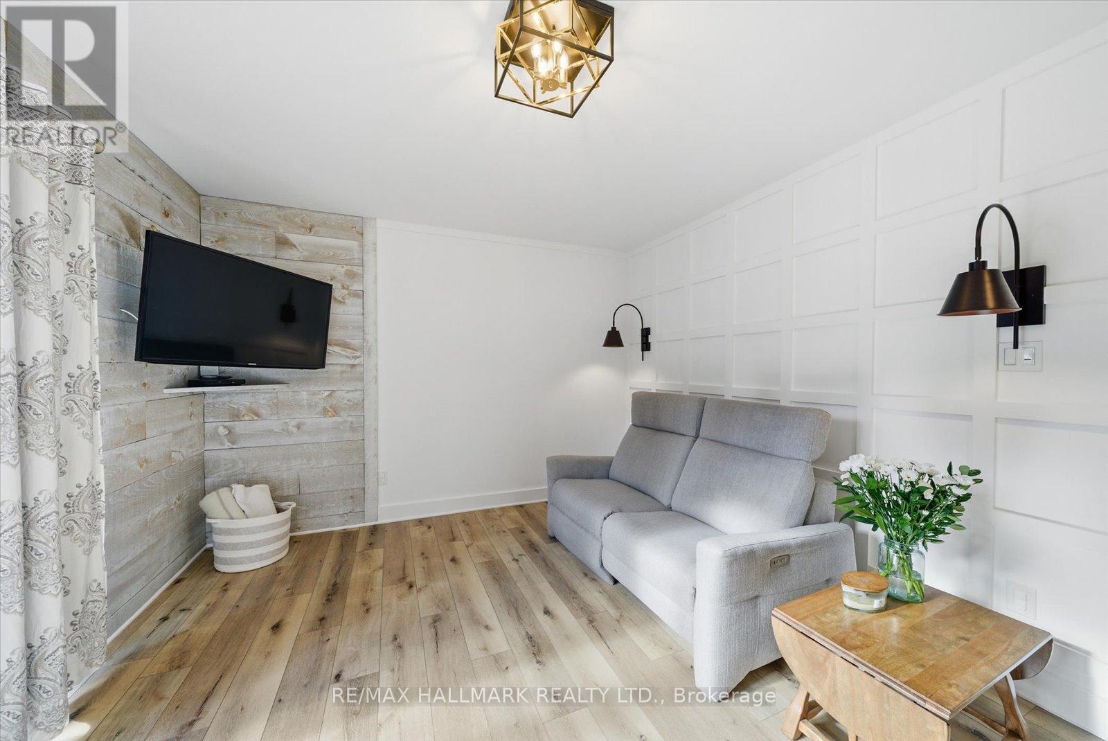 12 Glenn Court, Caledon, Ontario  L7K 0P2 - Photo 14 - W12476774