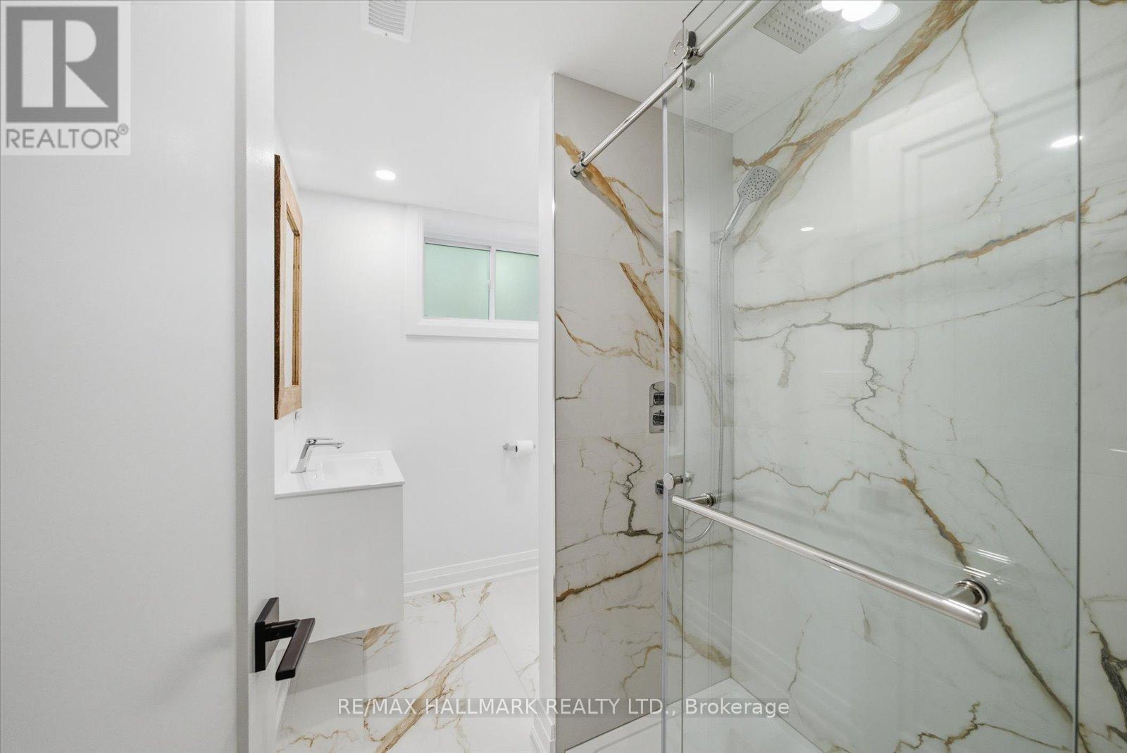 12 Glenn Court, Caledon, Ontario  L7K 0P2 - Photo 37 - W12476774
