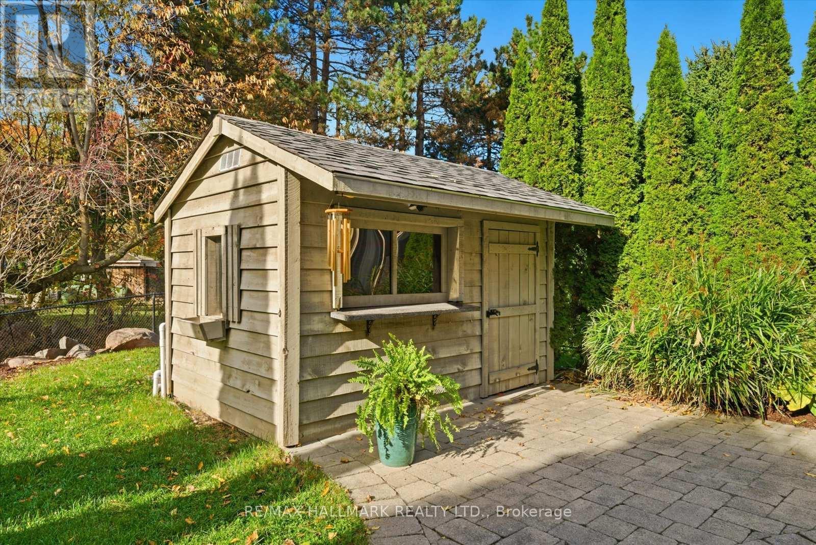 12 Glenn Court, Caledon, Ontario  L7K 0P2 - Photo 43 - W12476774