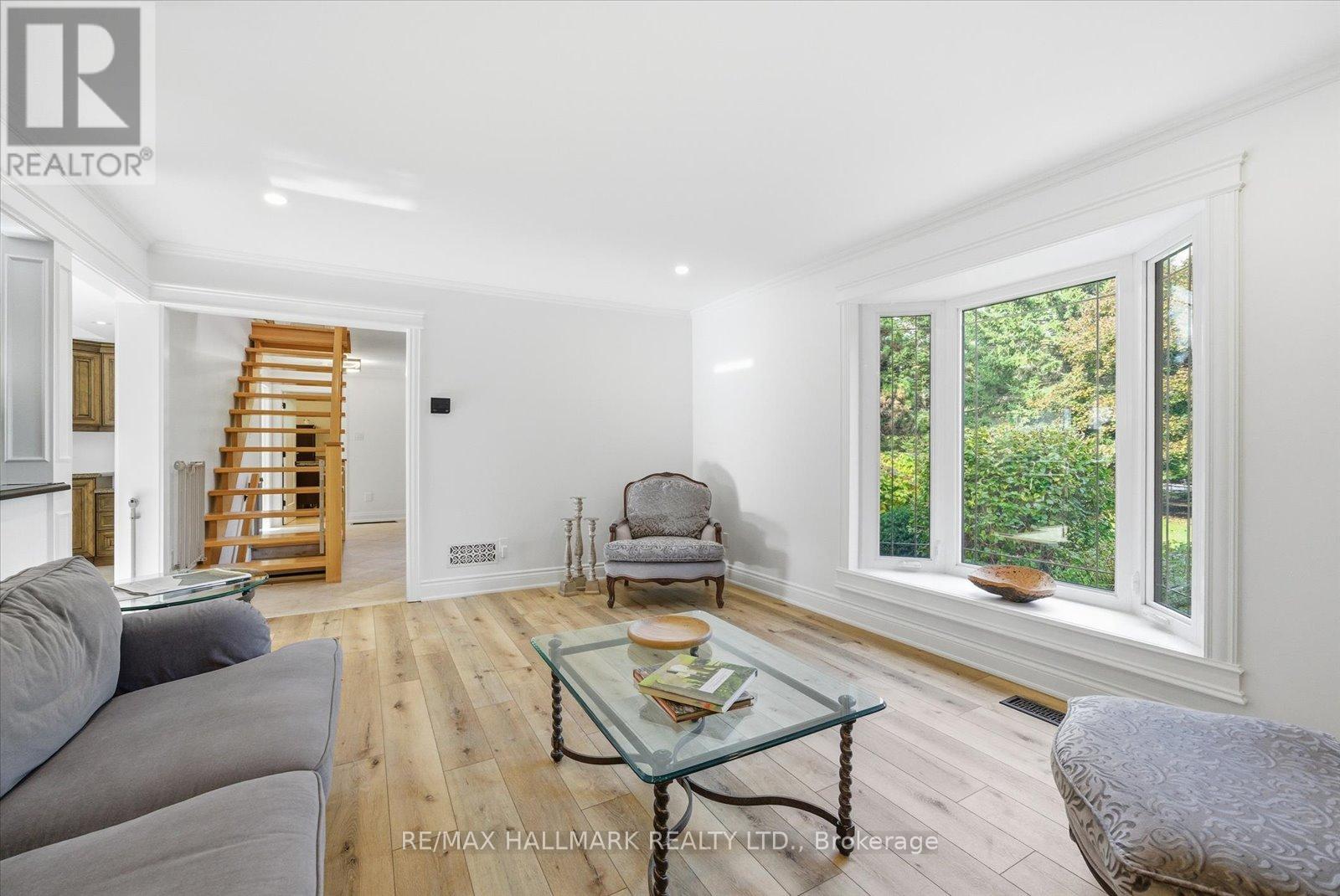 12 Glenn Court, Caledon, Ontario  L7K 0P2 - Photo 8 - W12476774
