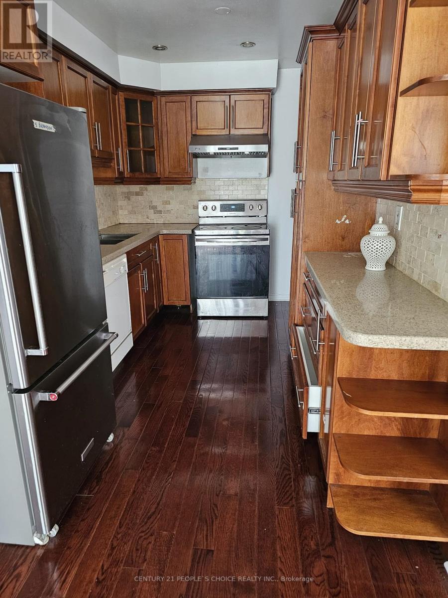47 - 3525 Brandon Gate Drive, Mississauga, Ontario  L4T 3M3 - Photo 3 - W12476780