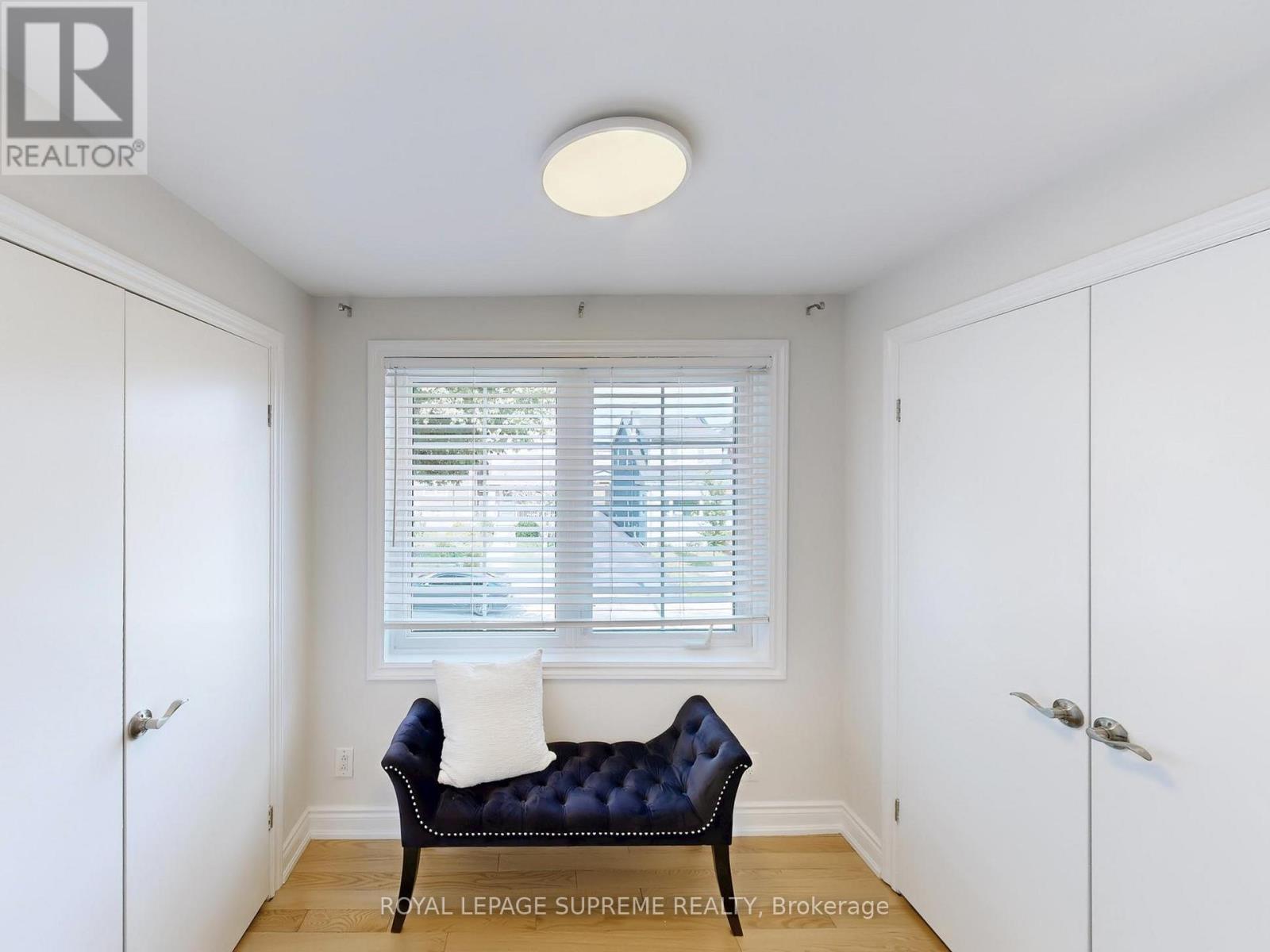 310 Nairn Avenue, Toronto, Ontario  M6E 4H8 - Photo 21 - W12476805