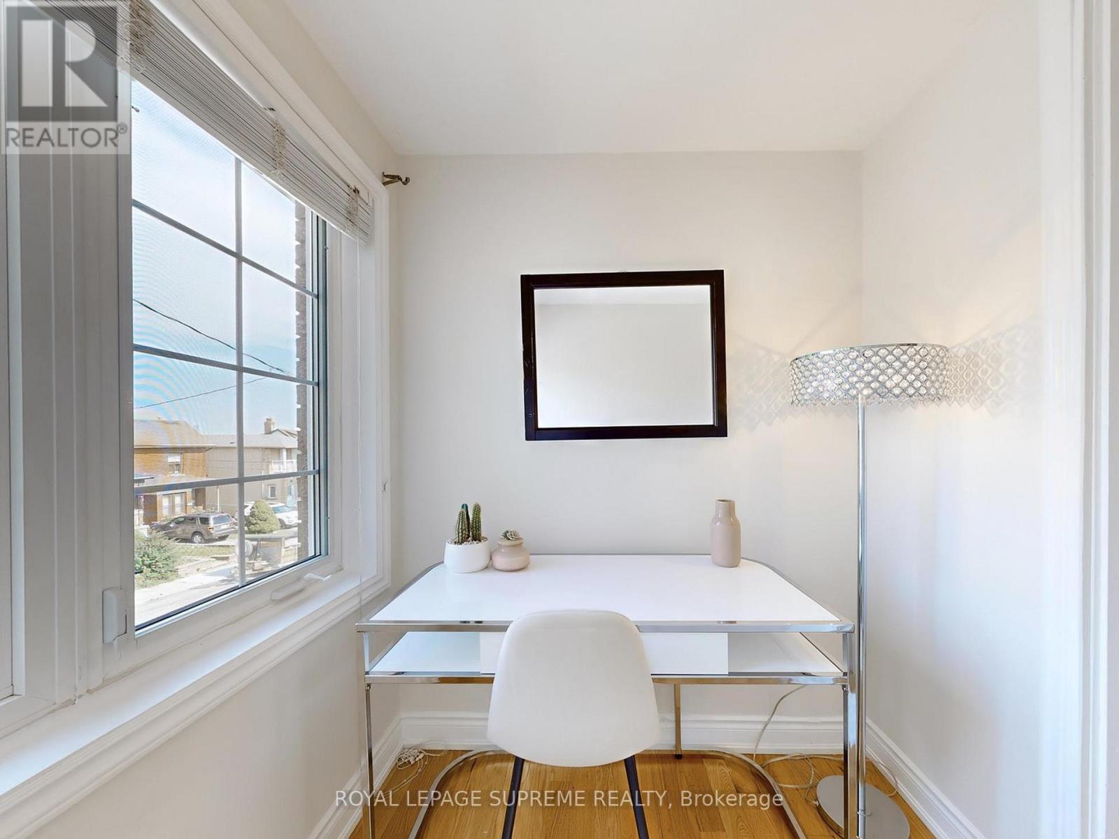 310 Nairn Avenue, Toronto, Ontario  M6E 4H8 - Photo 28 - W12476805