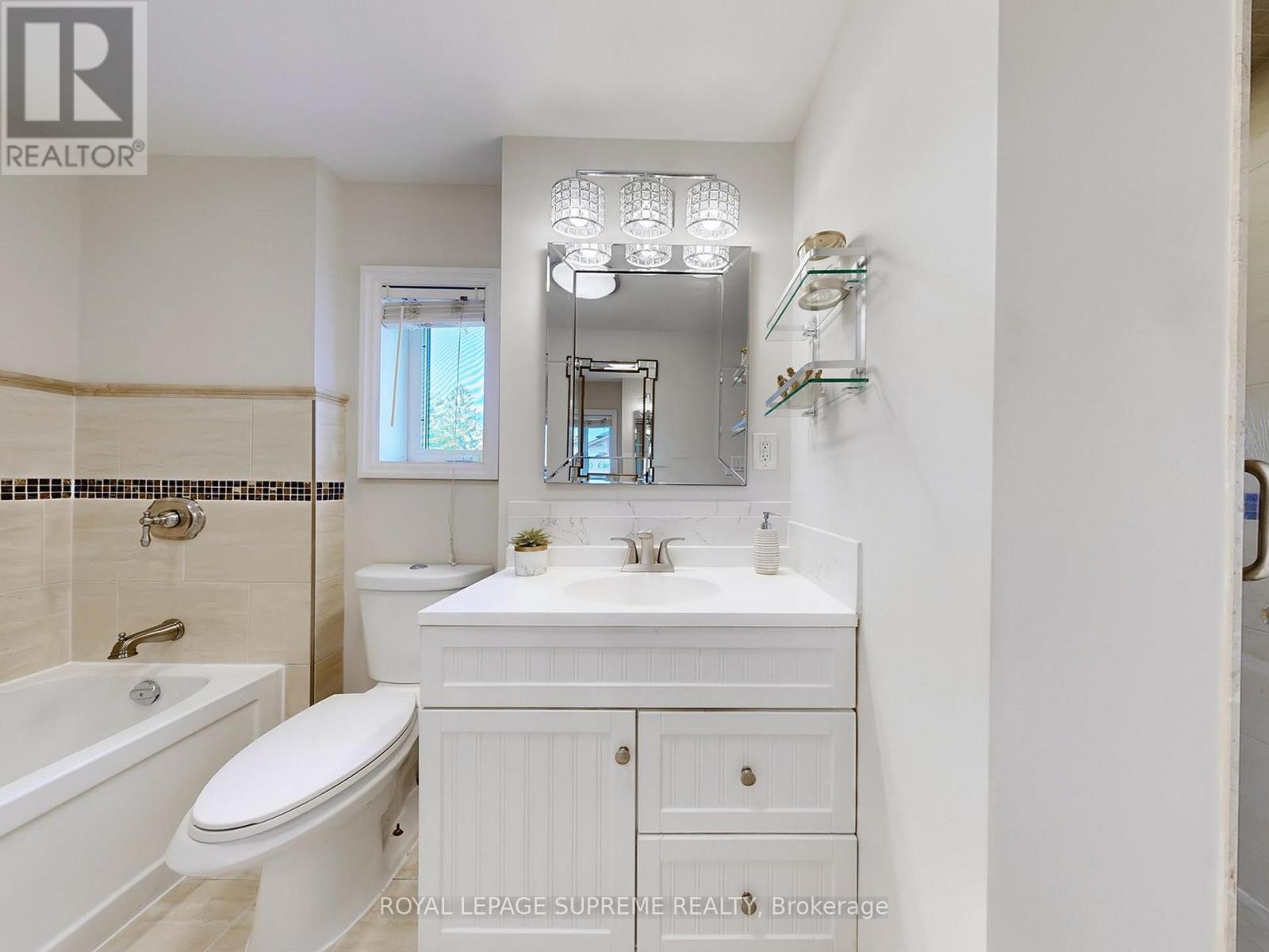 310 Nairn Avenue, Toronto, Ontario  M6E 4H8 - Photo 30 - W12476805