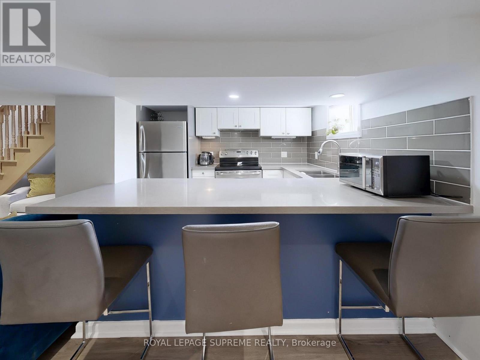 310 Nairn Avenue, Toronto, Ontario  M6E 4H8 - Photo 36 - W12476805