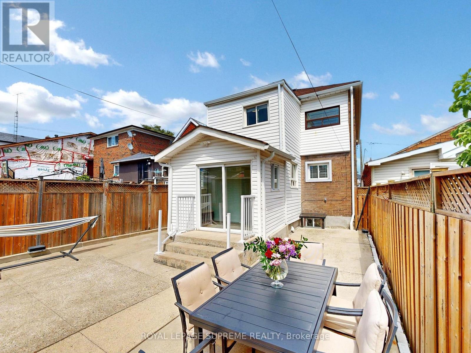 310 Nairn Avenue, Toronto, Ontario  M6E 4H8 - Photo 43 - W12476805
