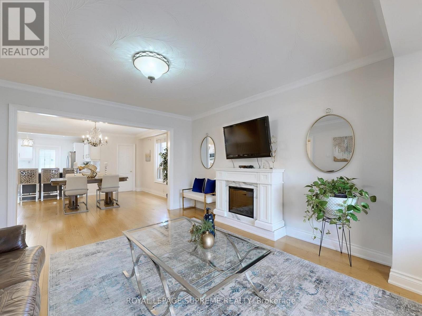 310 Nairn Avenue, Toronto, Ontario  M6E 4H8 - Photo 6 - W12476805