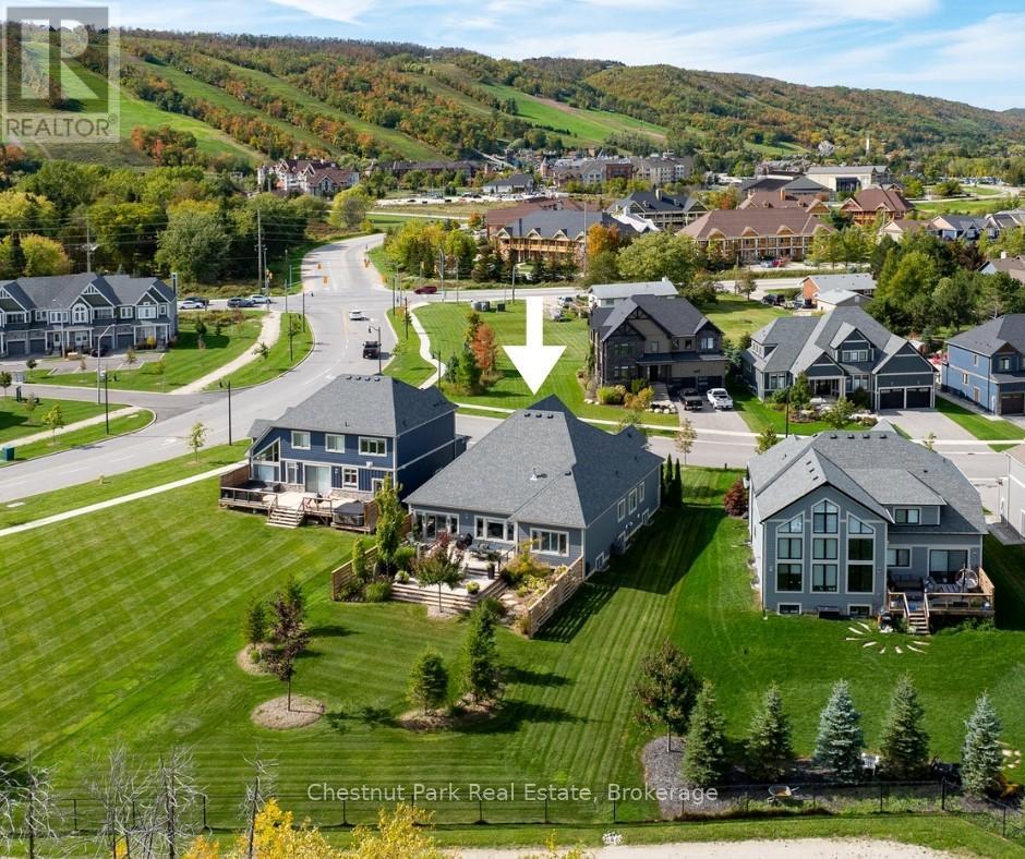 103 Creekwood Court, Blue Mountains, Ontario  L9Y 0V1 - Photo 2 - X12474607