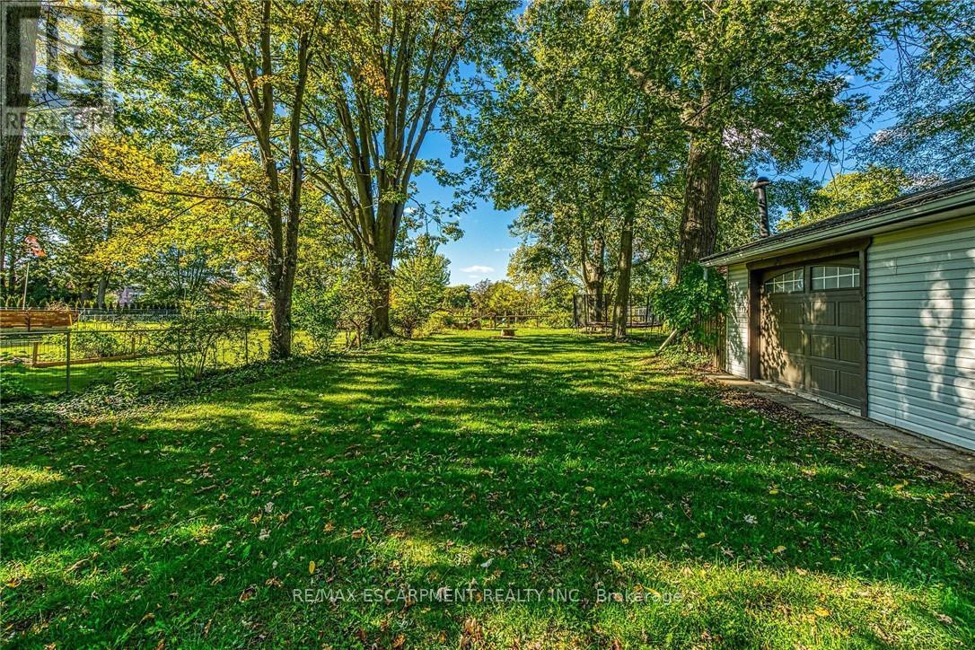 1032 Pine Street, Haldimand, Ontario  N1A 2M9 - Photo 30 - X12476773