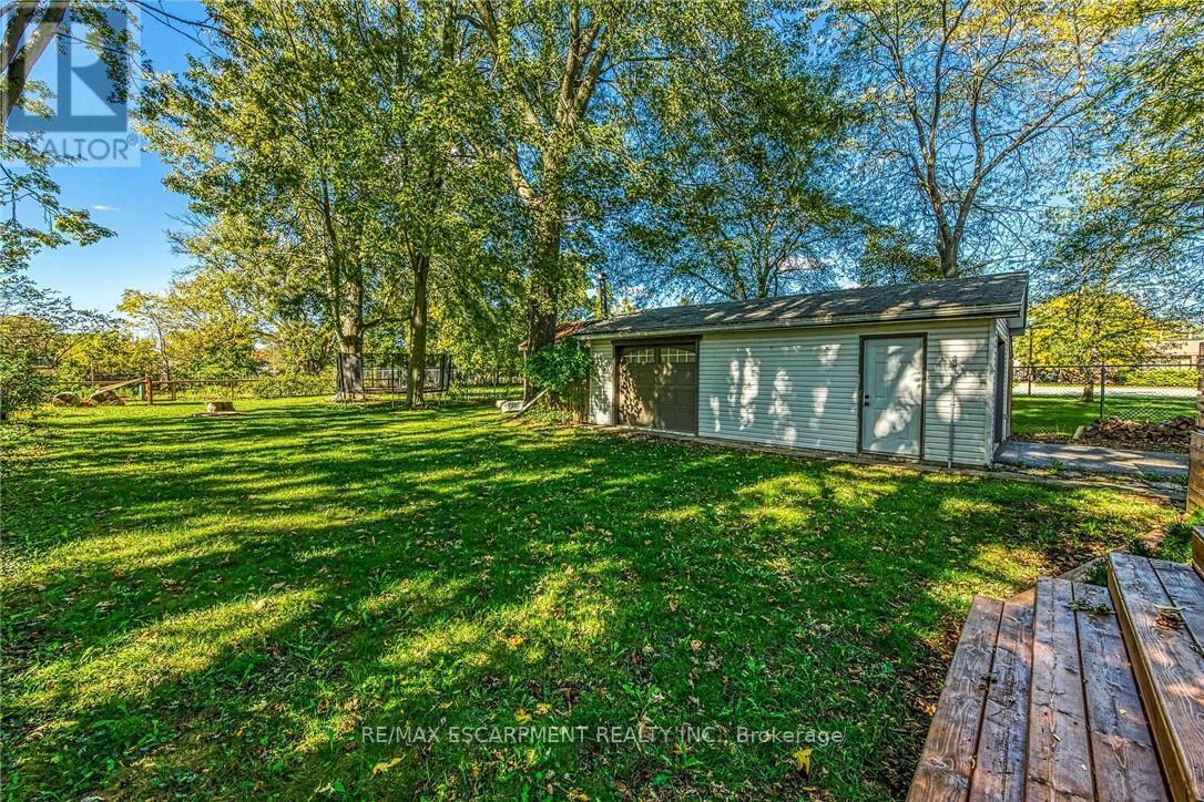 1032 Pine Street, Haldimand, Ontario  N1A 2M9 - Photo 35 - X12476773