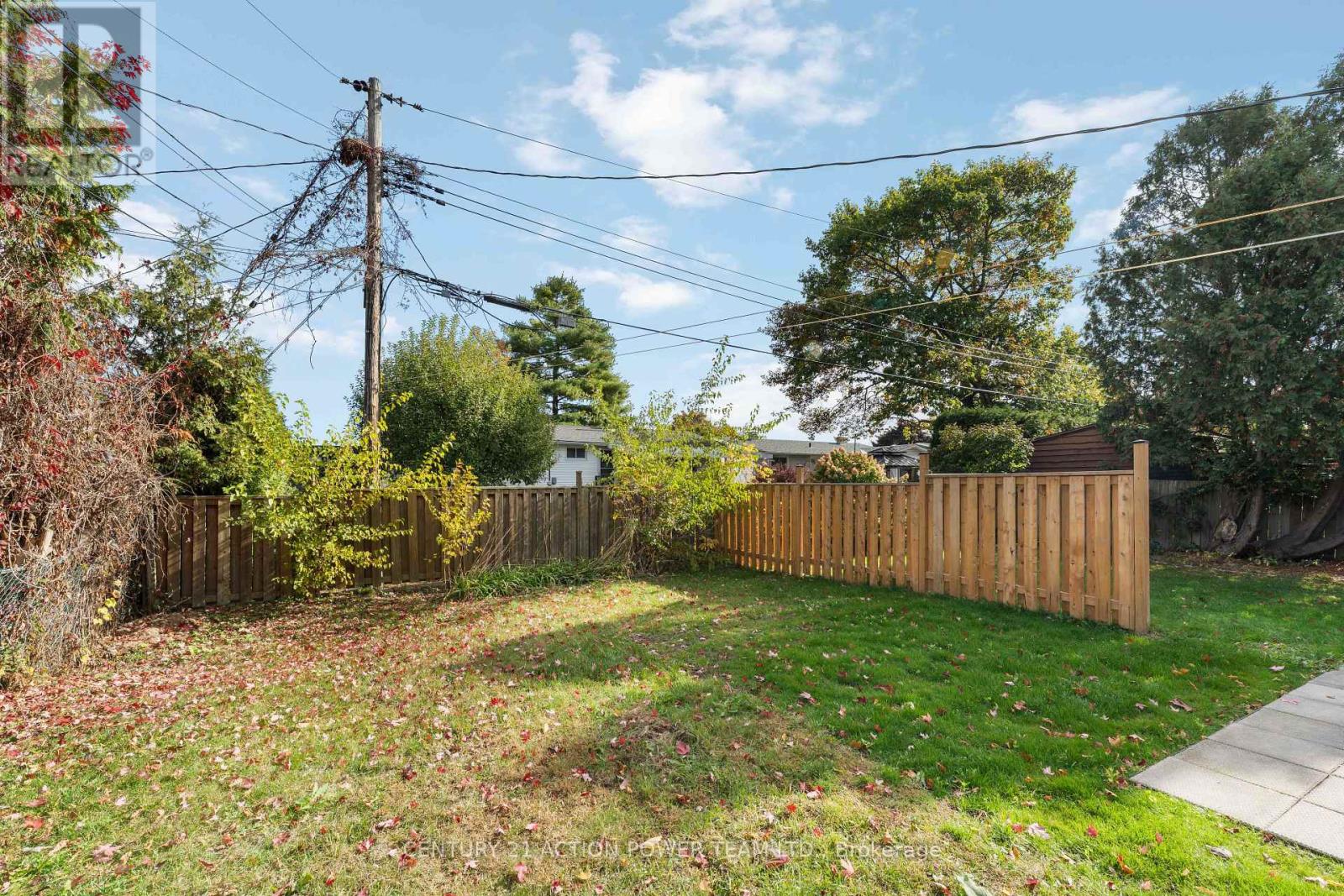 B - 1493 Mariette Street, Ottawa, Ontario  K1E 1L1 - Photo 22 - X12464307
