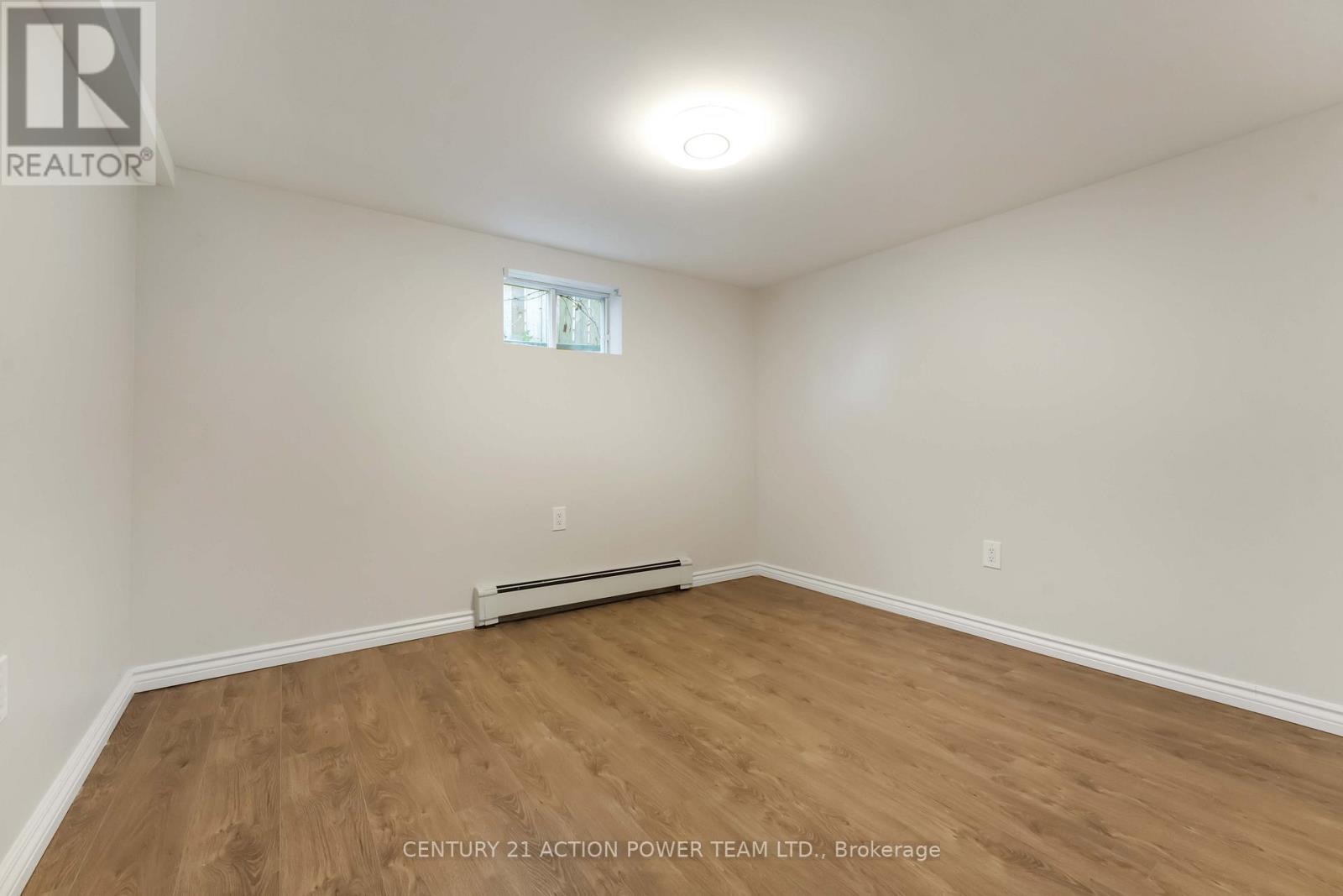 B - 1493 Mariette Street, Ottawa, Ontario  K1E 1L1 - Photo 15 - X12464307