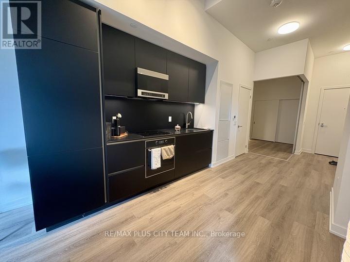 408n - 120 Broadway Avenue, Toronto, Ontario  M4P 1V6 - Photo 4 - C12476859