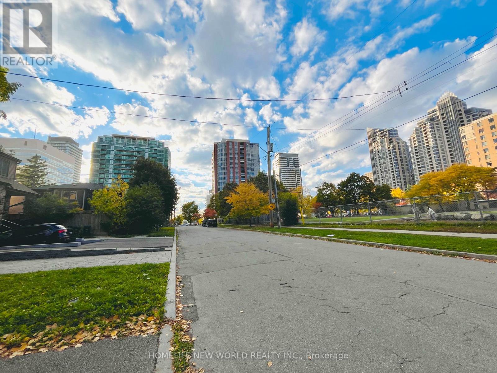 Ground - 49 Mckee Avenue, Toronto, Ontario  M2N 4C1 - Photo 2 - C12476885