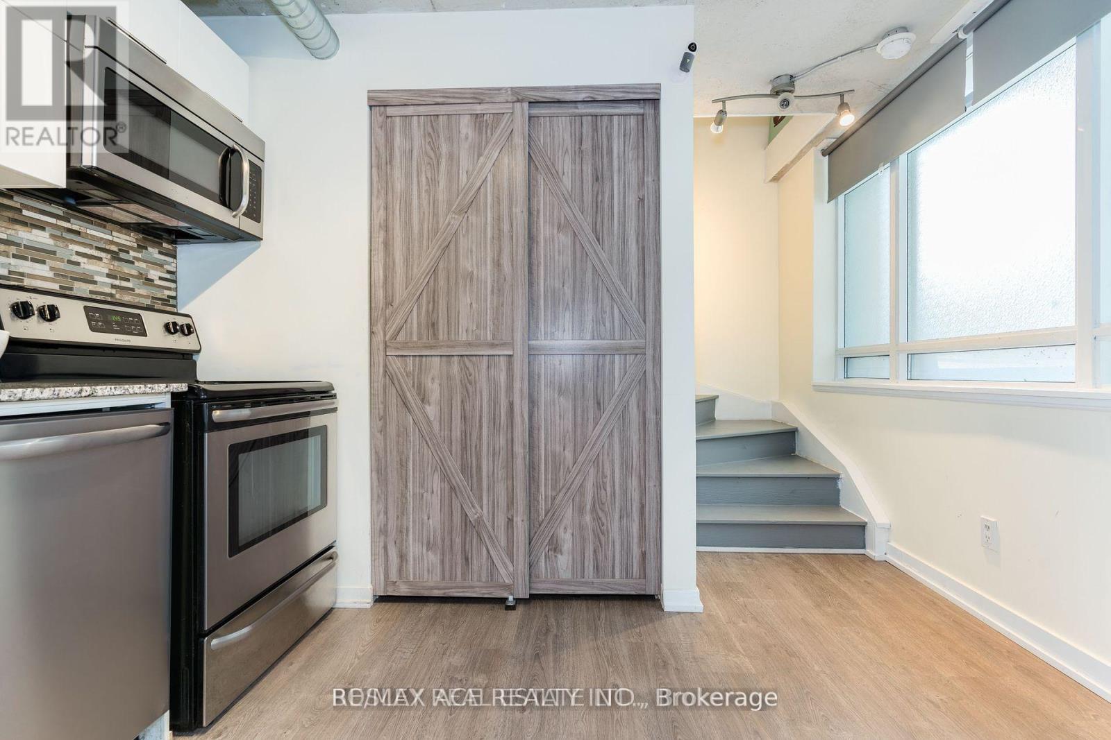 104 - 170 Sudbury Street, Toronto, Ontario  M6J 0A1 - Photo 6 - C12476892