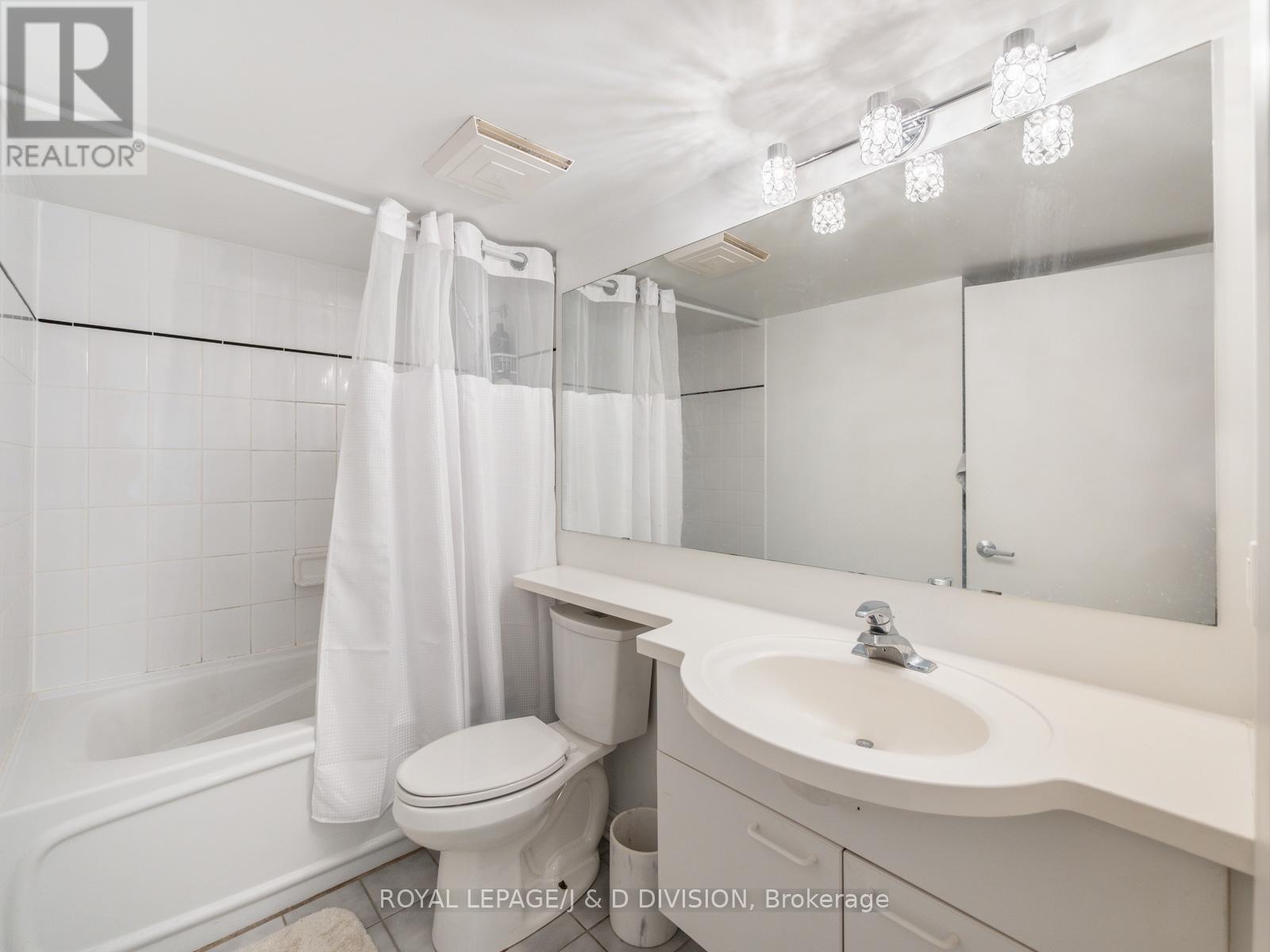 308 - 77 Lombard Street, Toronto, Ontario  M5C 3E1 - Photo 23 - C12476893