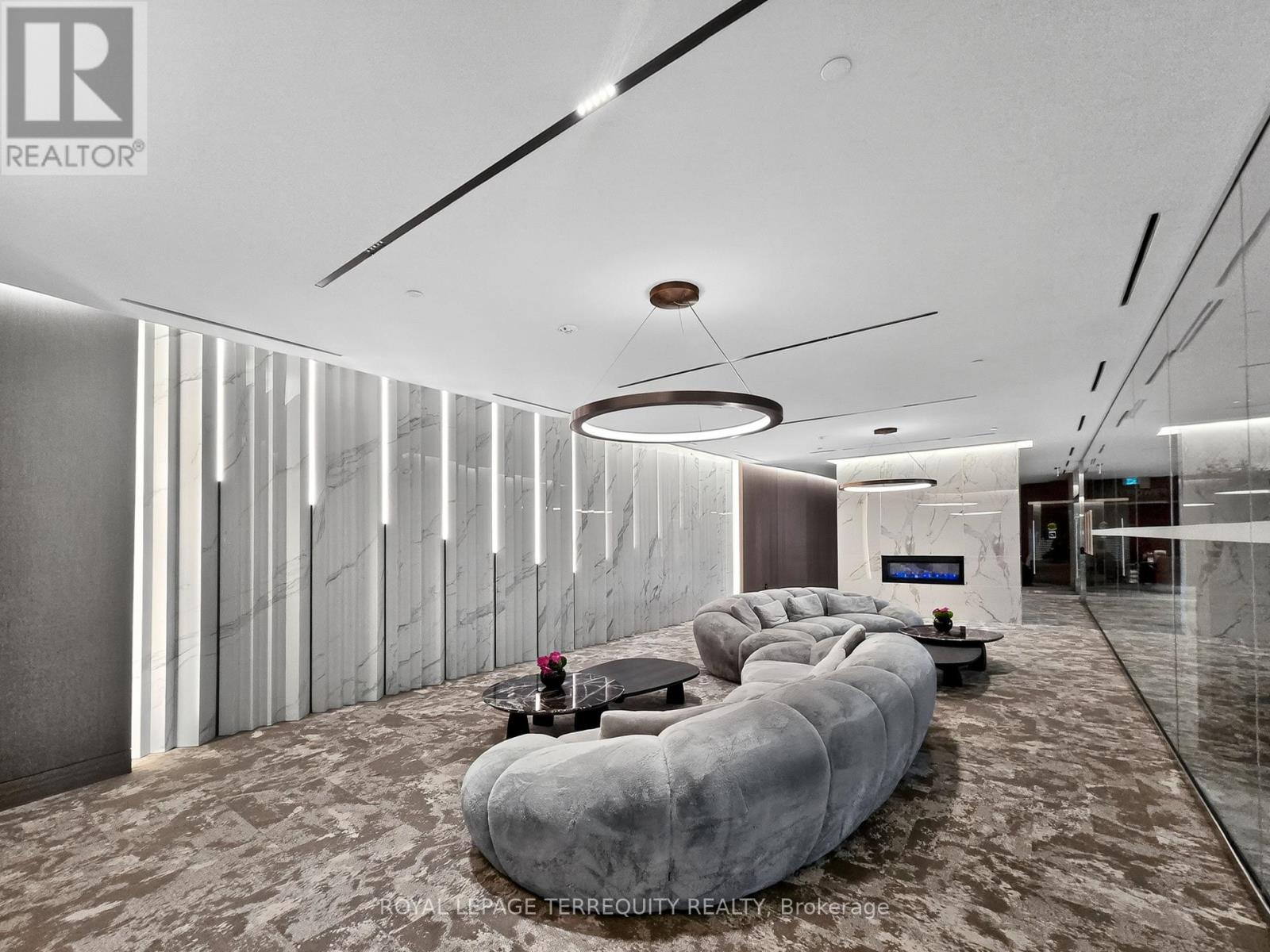4505a - 1 Concord Cityplace Way, Toronto, Ontario  M5V 0X3 - Photo 3 - C12476904