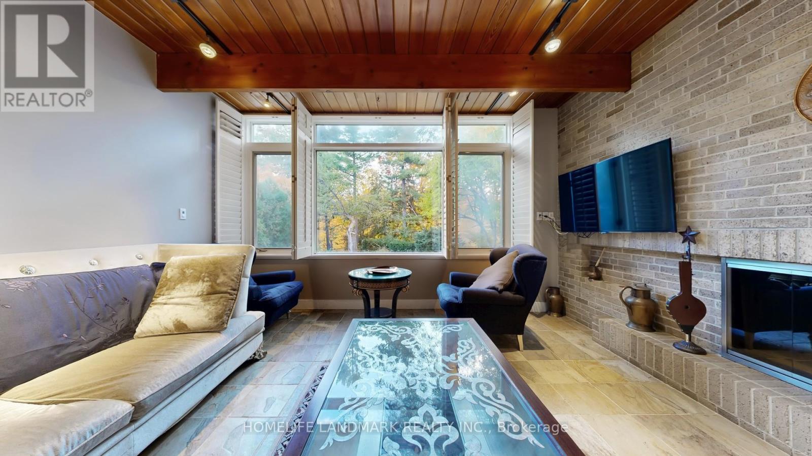85 Forest Grove Drive, Toronto, Ontario  M2K 1Z4 - Photo 15 - C12476920