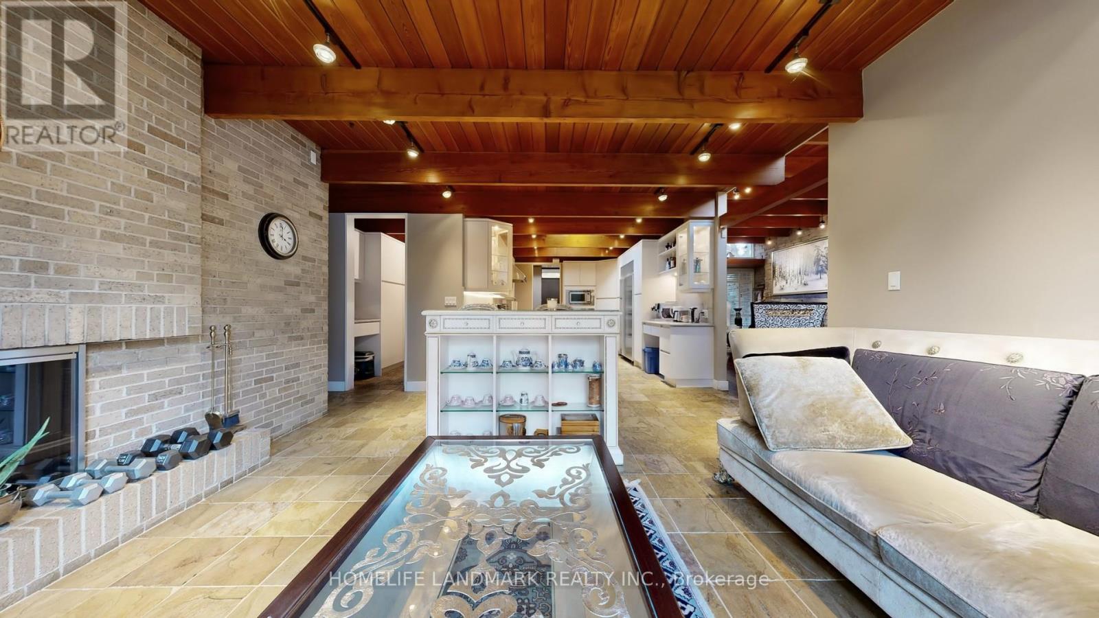 85 Forest Grove Drive, Toronto, Ontario  M2K 1Z4 - Photo 18 - C12476920