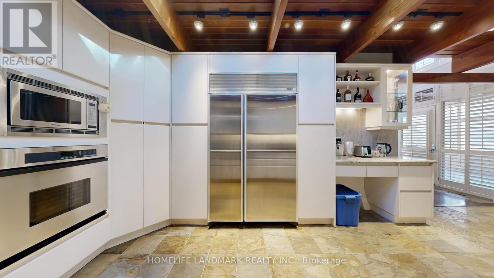 85 Forest Grove Drive, Toronto, Ontario  M2K 1Z4 - Photo 22 - C12476920