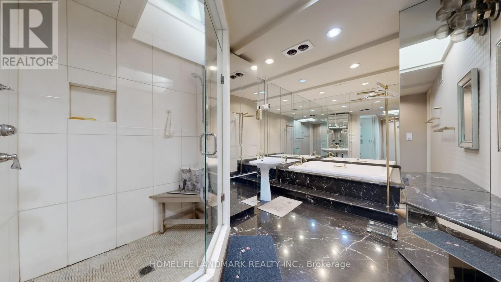 85 Forest Grove Drive, Toronto, Ontario  M2K 1Z4 - Photo 31 - C12476920