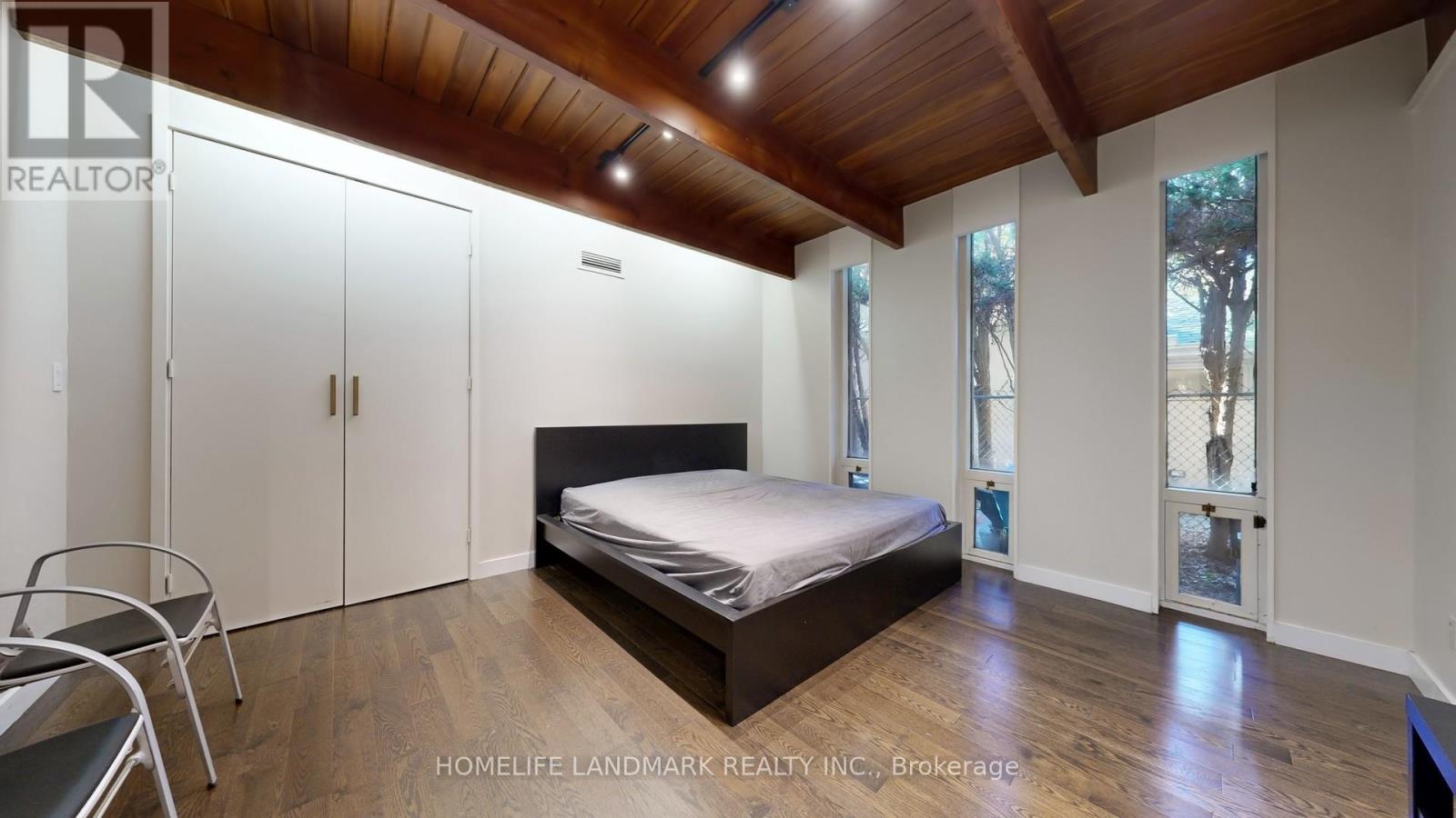 85 Forest Grove Drive, Toronto, Ontario  M2K 1Z4 - Photo 34 - C12476920