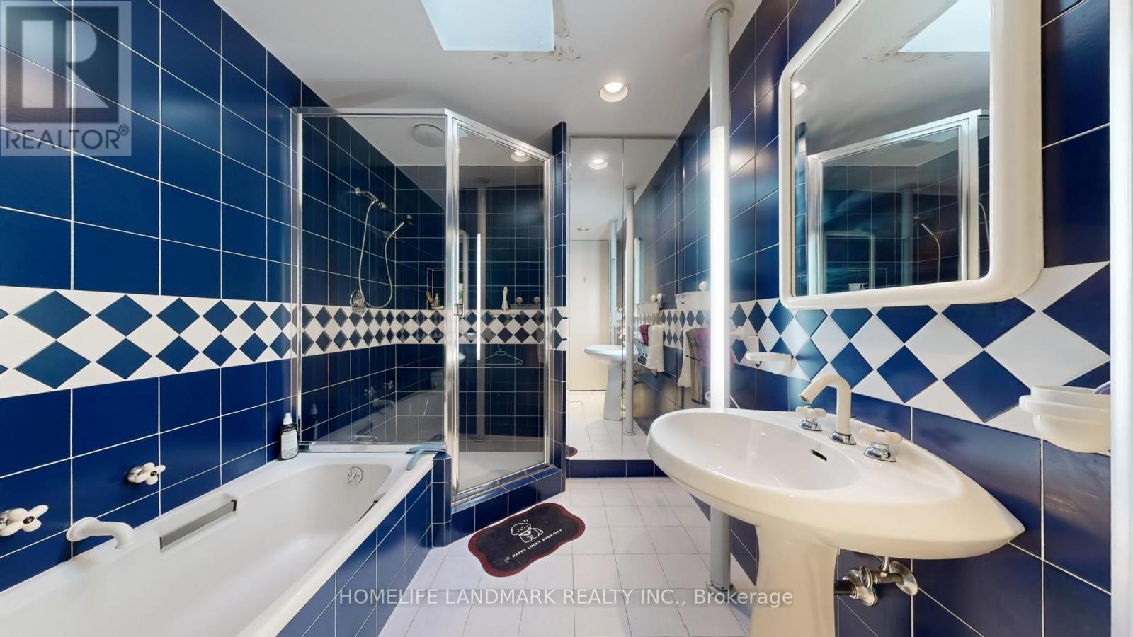 85 Forest Grove Drive, Toronto, Ontario  M2K 1Z4 - Photo 42 - C12476920