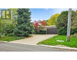 85 FOREST GROVE DRIVE, Toronto, Ontario