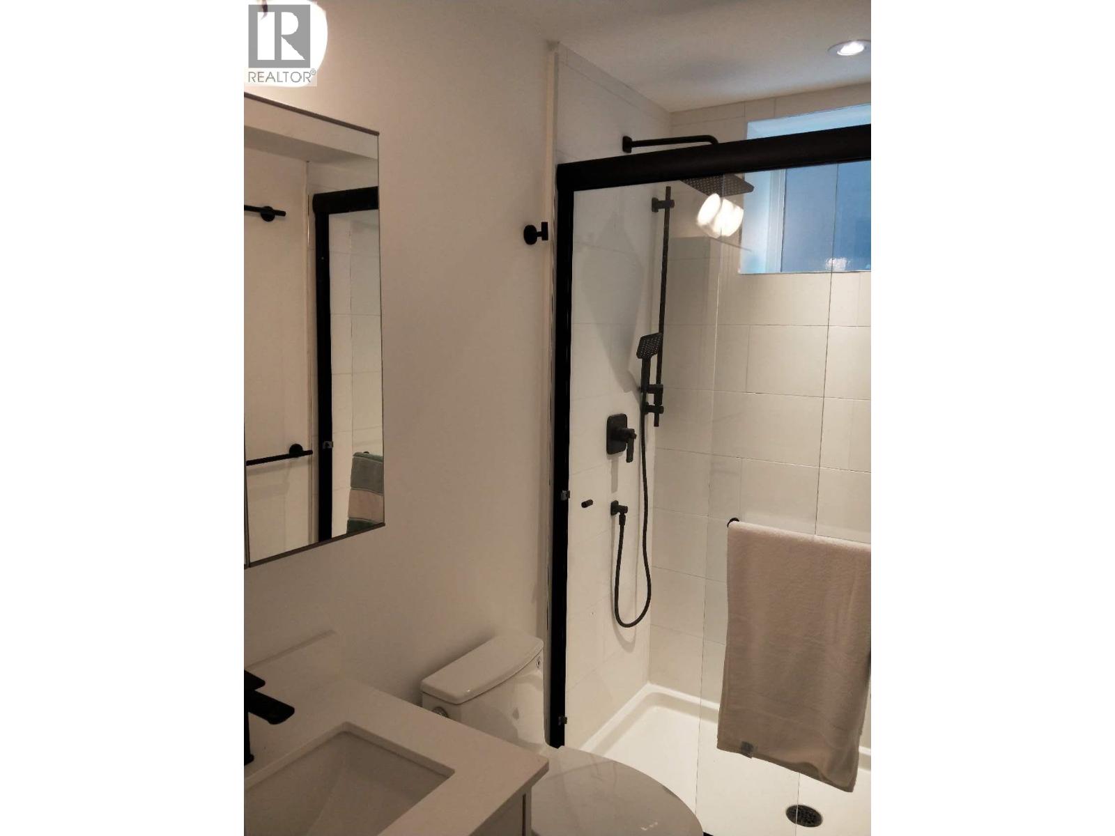 2931 E 28th Avenue, Vancouver, British Columbia  V5R 1S3 - Photo 5 - R3060641