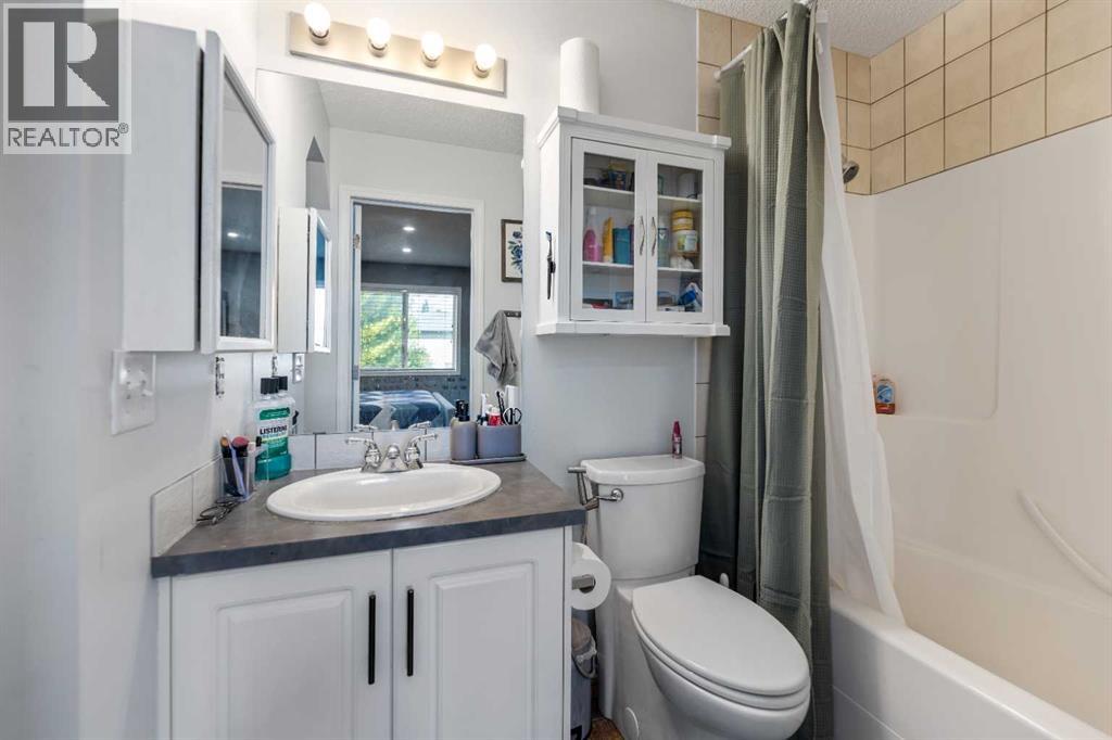 182 Tuscany Ravine Road Nw, Calgary, Alberta  T3L 2T1 - Photo 23 - A2260090