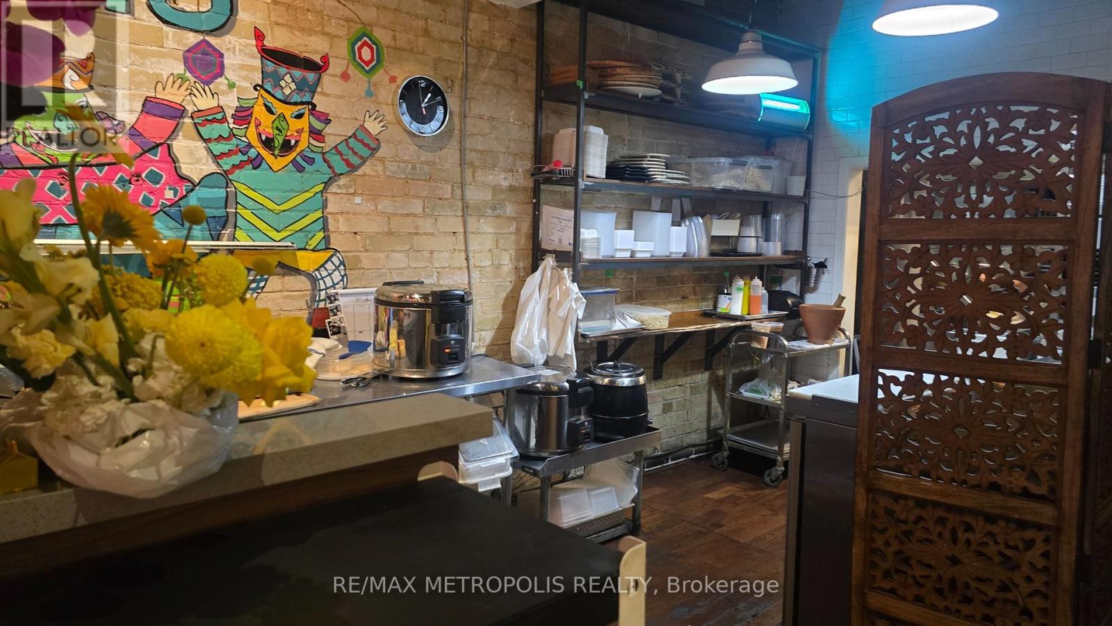 730 Queen Street E, Toronto, Ontario  M4M 1H2 - Photo 15 - E12476677