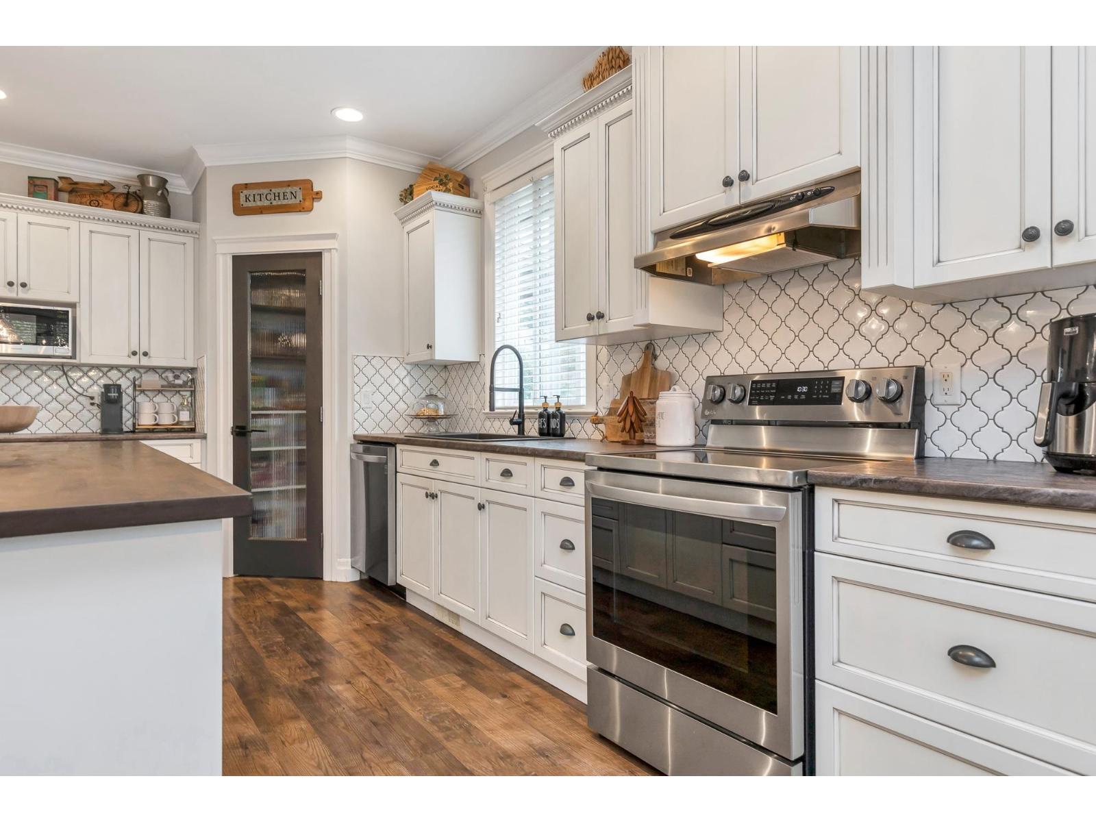 3795 Mckinley Drive, Abbotsford, British Columbia  V3G 0A3 - Photo 6 - R3060666