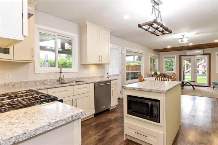 9633 Hess Road, Mission, British Columbia  V0M 1H0 - Photo 3 - R3060654