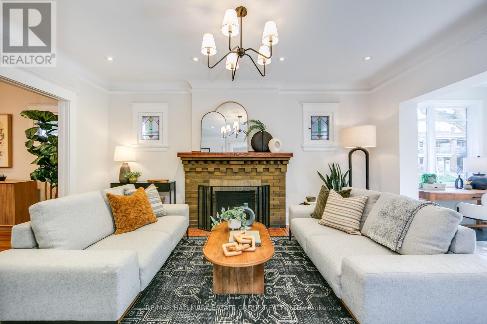 58 Chester Hill Road, Toronto, Ontario  M4K 1X3 - Photo 7 - E12476874