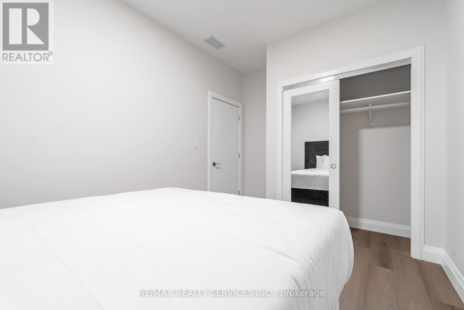 #8 - 30 Dean Park Road, Toronto (Rouge), Ontario  M1B 3H1 - Photo 15 - E12476898