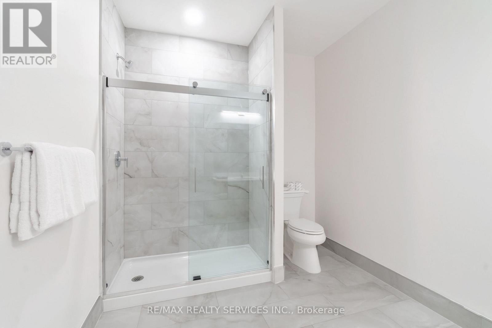 #9 - 30 Dean Park Road, Toronto (Rouge), Ontario  M1B 3H1 - Photo 10 - E12476903