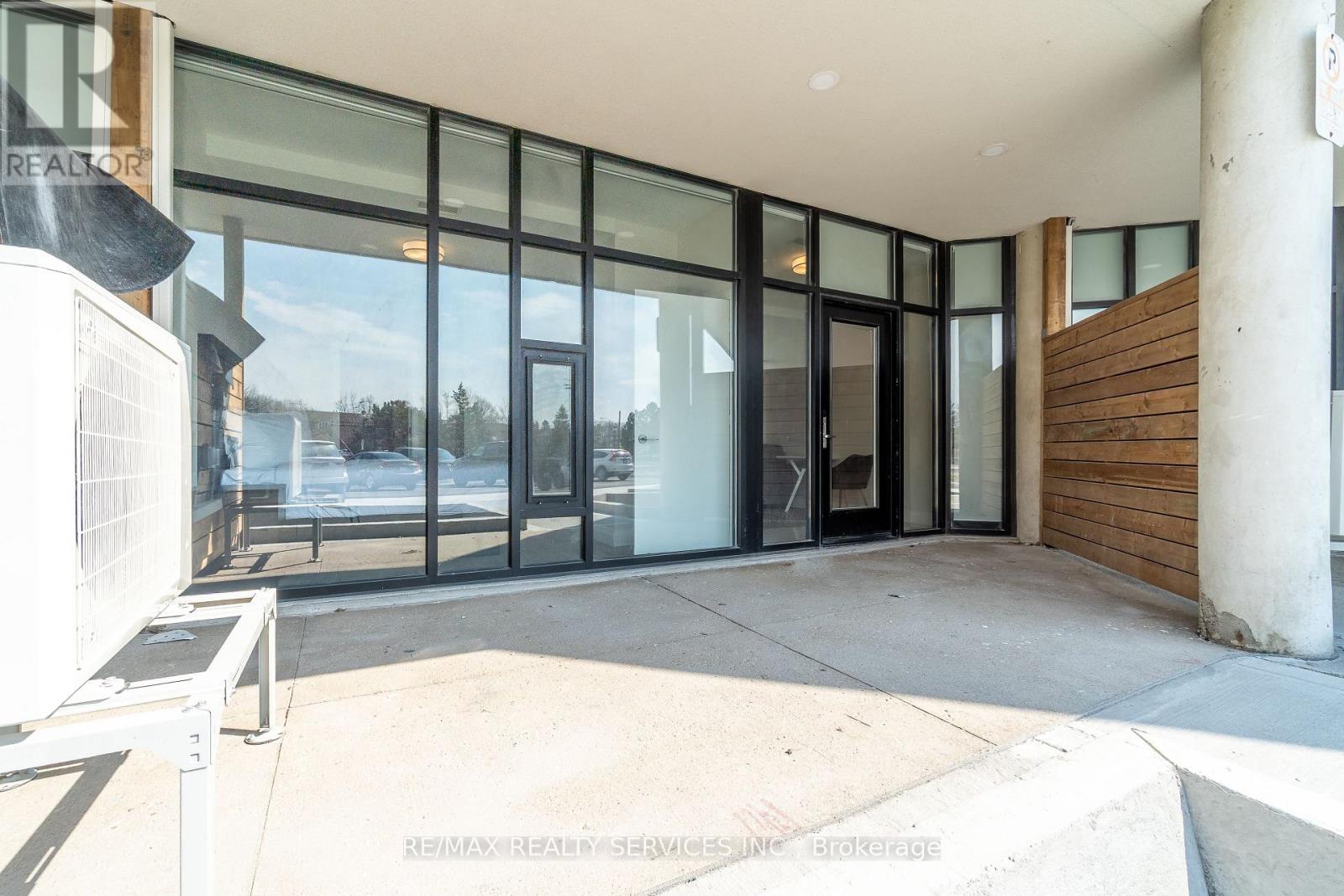 #10 - 30 Dean Park Road, Toronto (Rouge), Ontario  M1B 3H1 - Photo 3 - E12476940