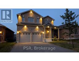 16 HEWSON STREET, Penetanguishene, Ontario