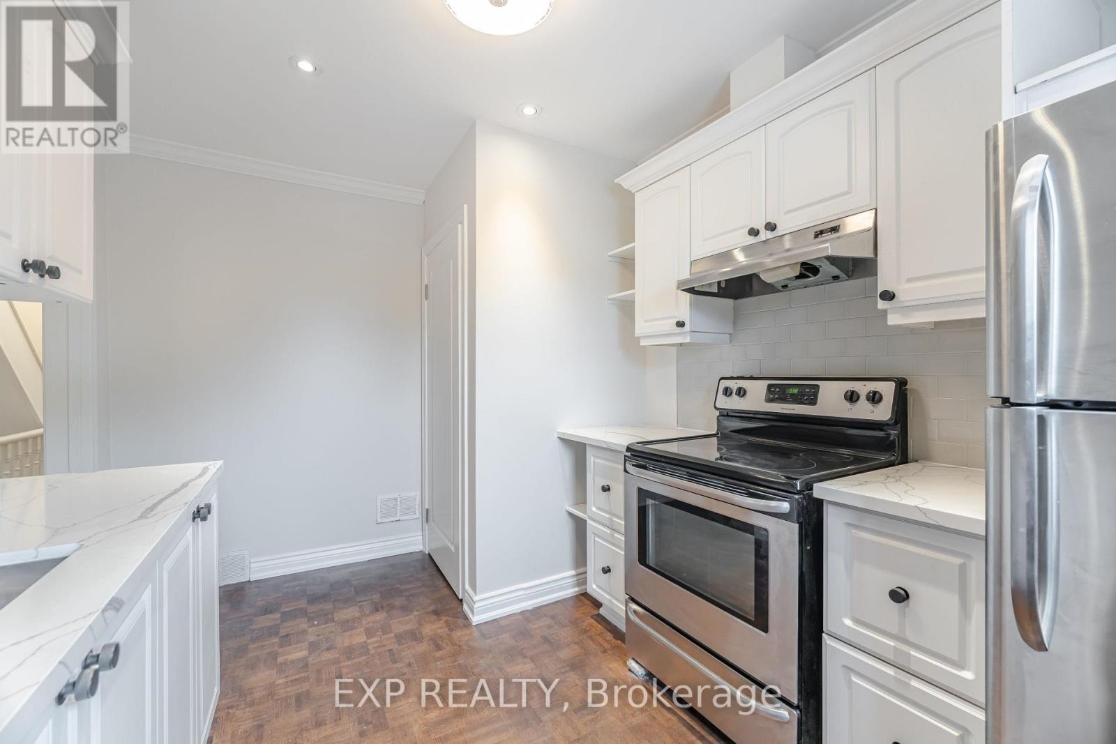 2nd And 3rd Floor - 84 Earlscourt Avenue, Toronto, Ontario  M6E 4A9 - Photo 6 - W12476728
