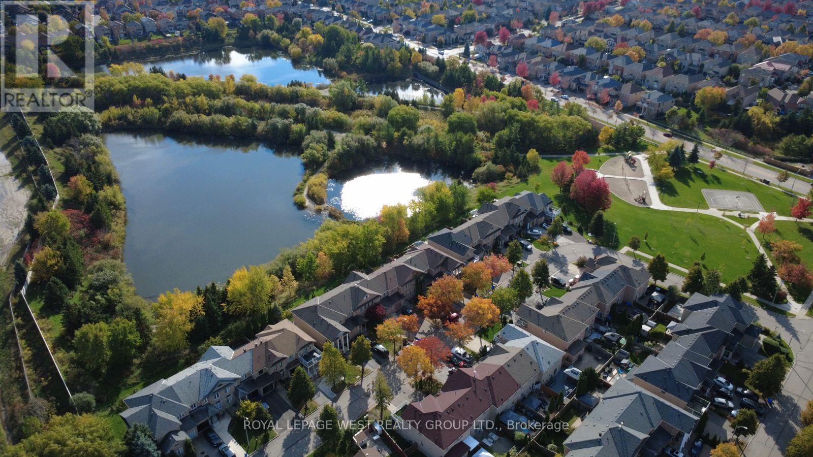 272 Wildberry Crescent, Vaughan, Ontario  L4H 2H7 - Photo 3 - N12476853