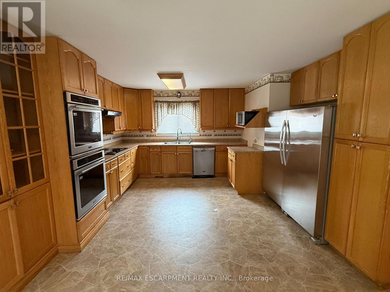 106 Aberdeen Avenue, Brantford, Ontario  N3S 1S3 - Photo 13 - X12474901
