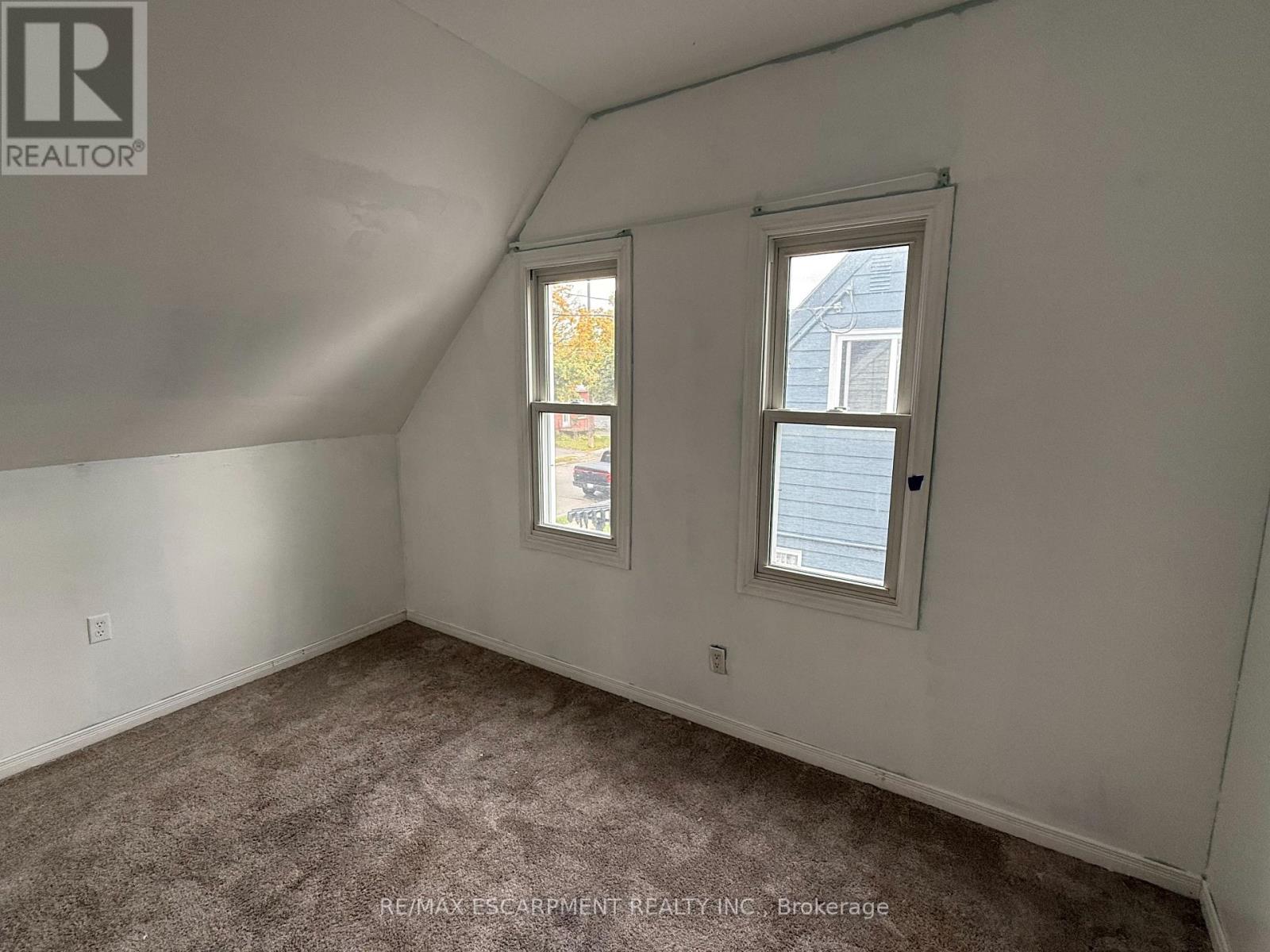 106 Aberdeen Avenue, Brantford, Ontario  N3S 1S3 - Photo 27 - X12474901