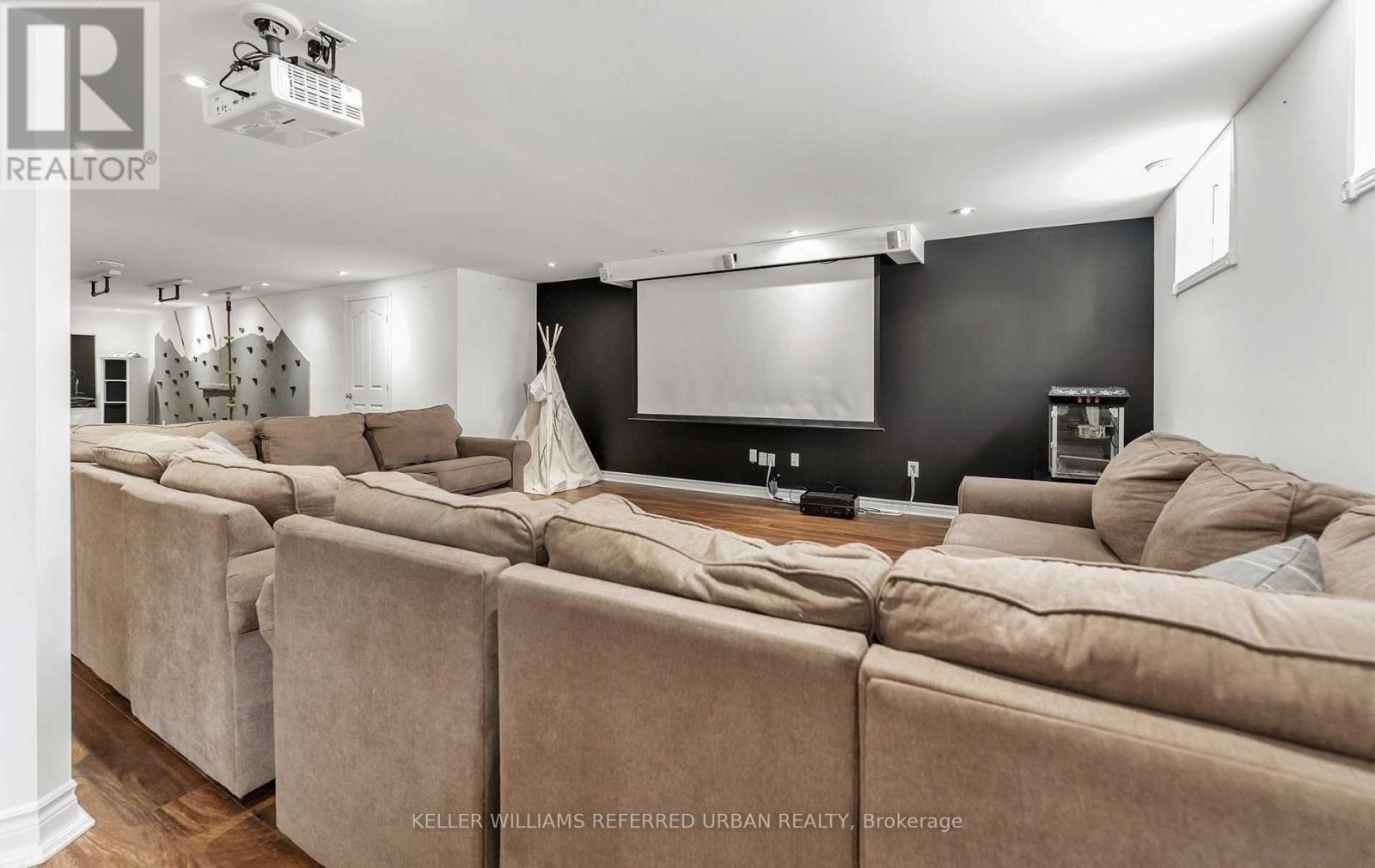 886 Sixth Street, Collingwood, Ontario  L9Y 3Y9 - Photo 17 - S12476822