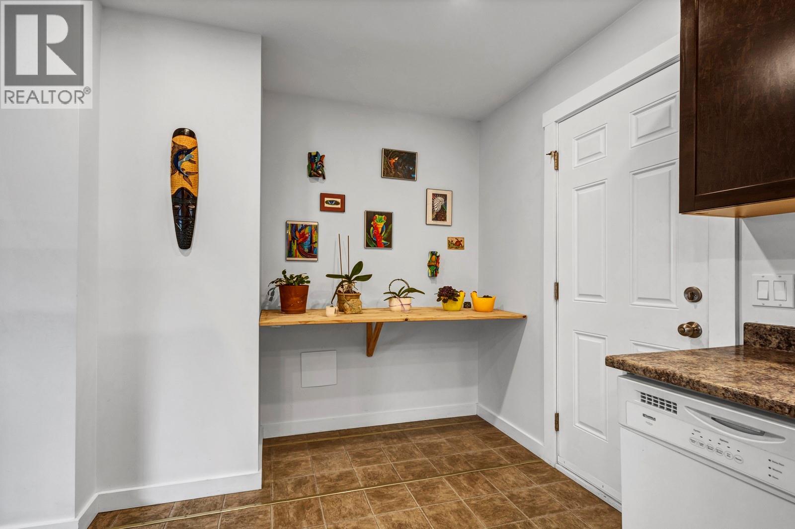 202 Pearson Road, Kelowna, British Columbia  V1X 7T6 - Photo 10 - 10365135