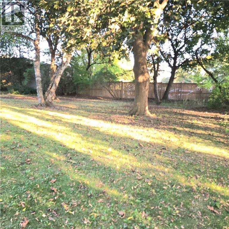 33 Islington Avenue, Guelph, Ontario  N1E 1B2 - Photo 17 - 40777734