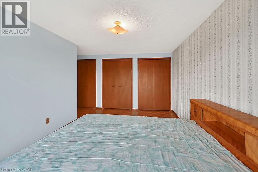 10 Peacock Place, Hamilton, Ontario  L9A 4Z2 - Photo 23 - 40732523