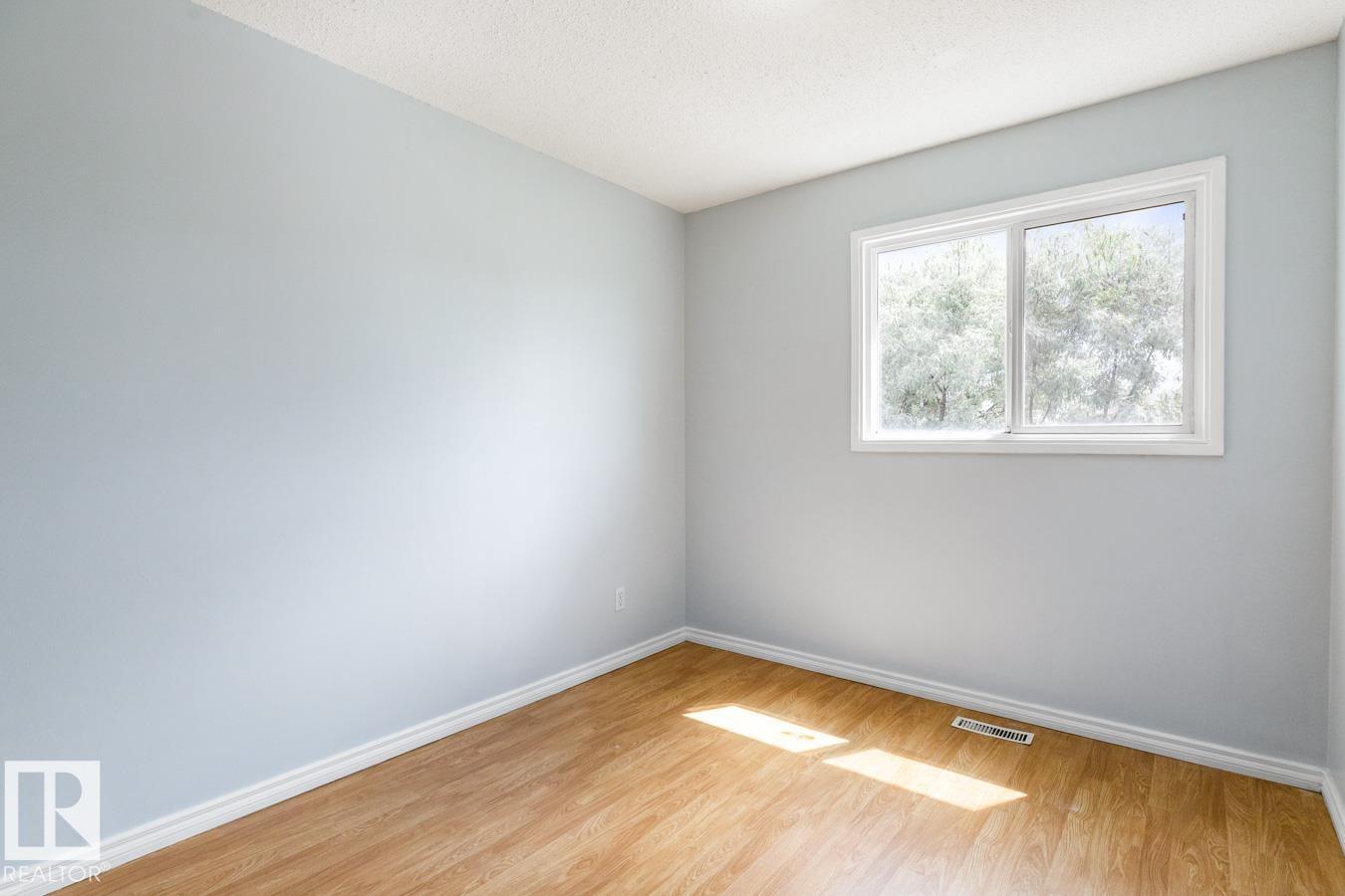 51 Mcleod Pl Nw, Edmonton, Alberta  T5A 3A8 - Photo 12 - E4446338