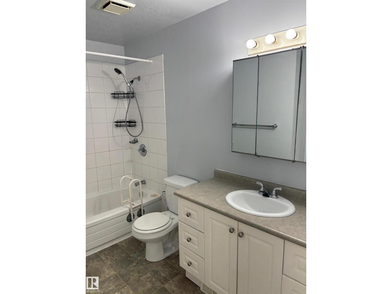 51 Mcleod Pl Nw, Edmonton, Alberta  T5A 3A8 - Photo 6 - E4446338