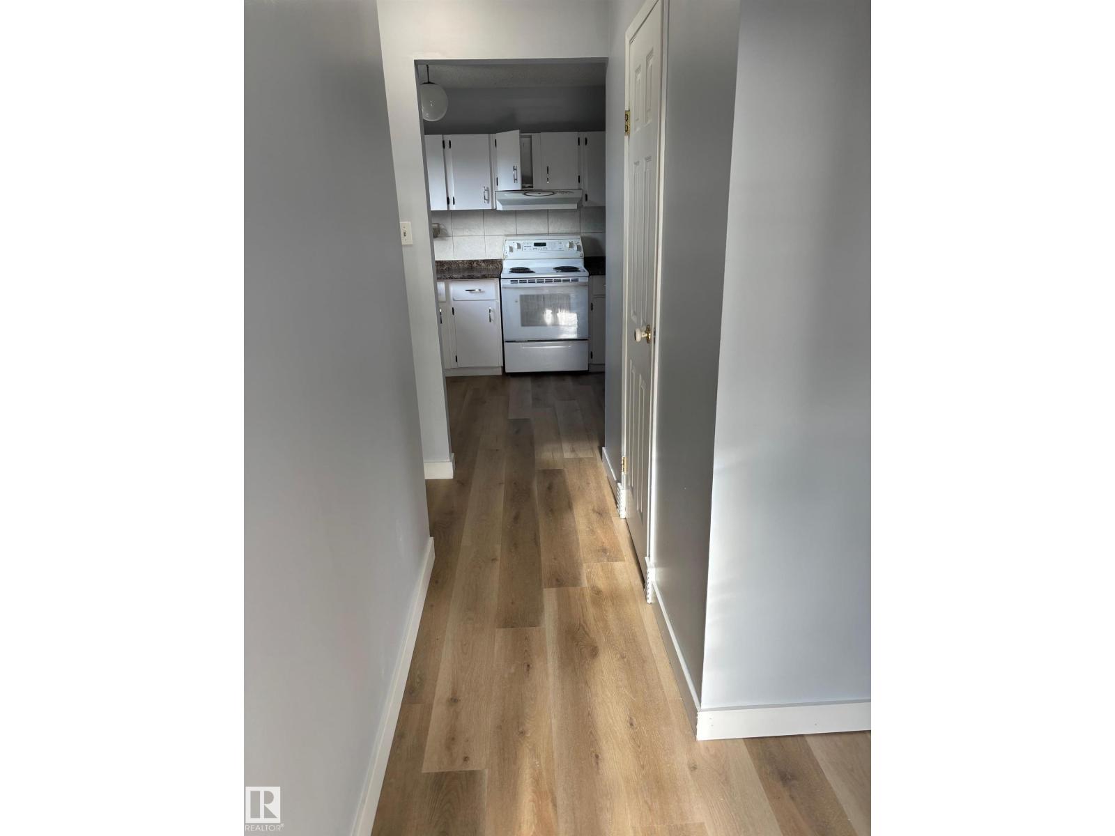 51 Mcleod Pl Nw, Edmonton, Alberta  T5A 3A8 - Photo 5 - E4446338