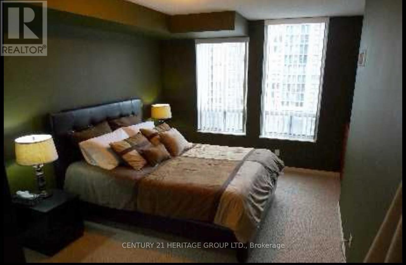 809 - 310 Red Maple Road, Richmond Hill, Ontario  L4C 0T7 - Photo 7 - N12466636